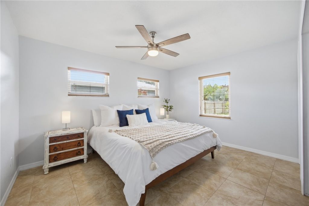 424 Fallon Drive, Port Saint Lucie, FL 34983 Photo