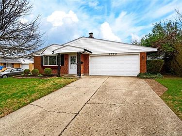 2660 Mohican Avenue, Kettering, OH 45429
