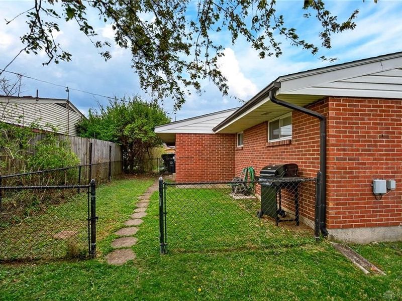 2660 Mohican Avenue, Kettering, OH 45429 Photo 32