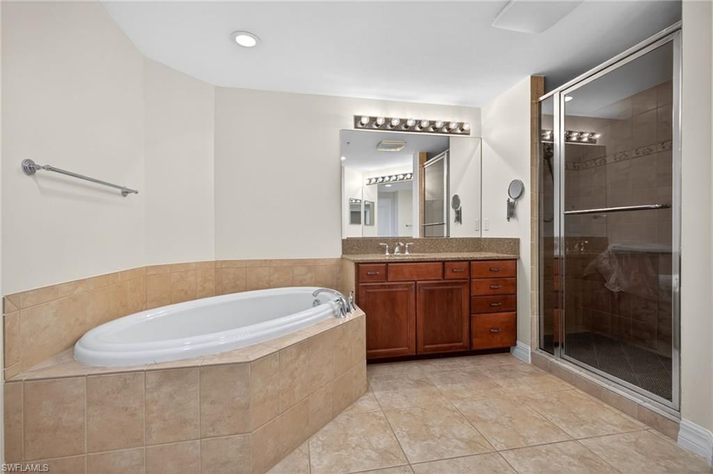 3426 Hancock Bridge Pkwy, Unit 701, North Fort Myers, FL 33903 Photo