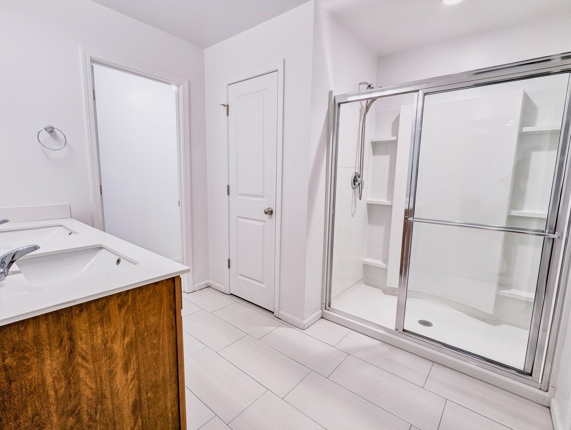 413 Ambrose Drive Photo 30