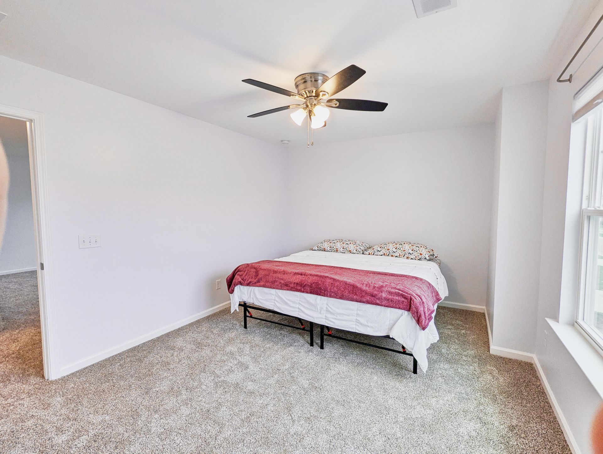413 Ambrose Drive Photo 36