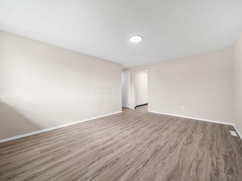 2414 Taymouth Road, Columbus, OH 43229 Photo 11