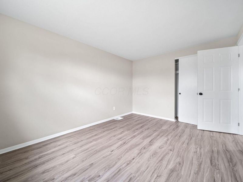 2414 Taymouth Road, Columbus, OH 43229 Photo 16