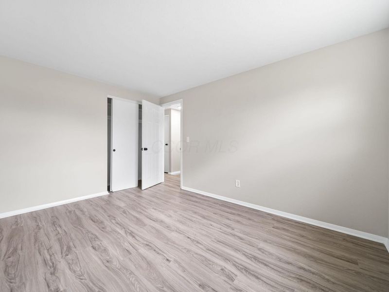 2414 Taymouth Road, Columbus, OH 43229 Photo 17