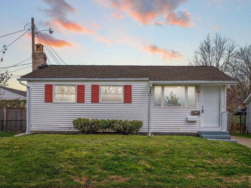 2414 Taymouth Road, Columbus, OH 43229 Photo 2