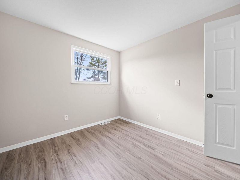 2414 Taymouth Road, Columbus, OH 43229 Photo 22