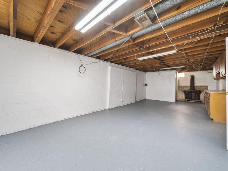 2414 Taymouth Road, Columbus, OH 43229 Photo 30