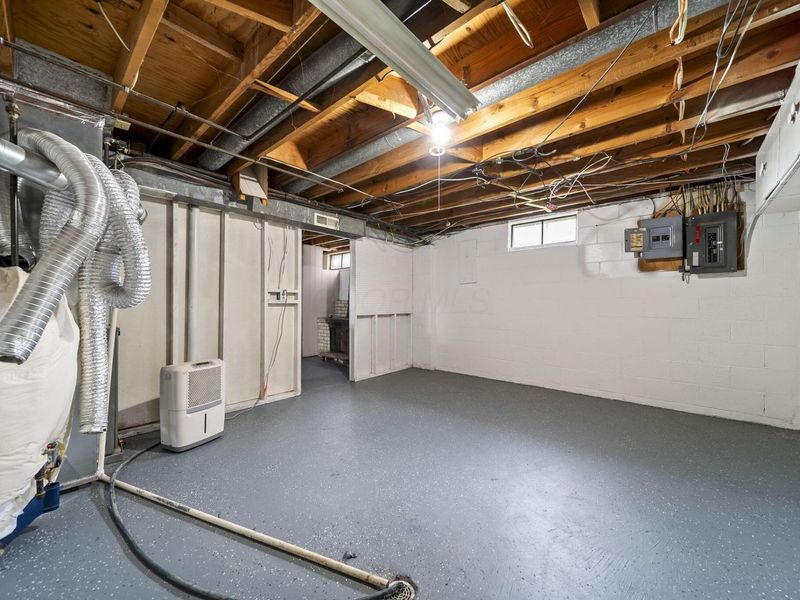 2414 Taymouth Road, Columbus, OH 43229 Photo 34