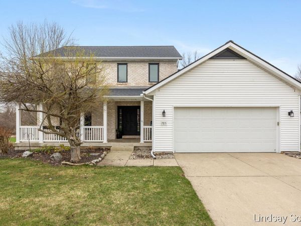 7855 Meadowood Drive, Hudsonville, MI 49426