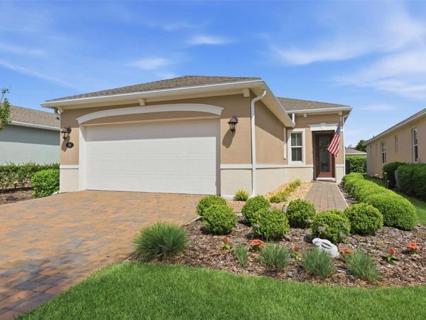 188 OLD MOSS CIRCLE , DELAND, FL 32724