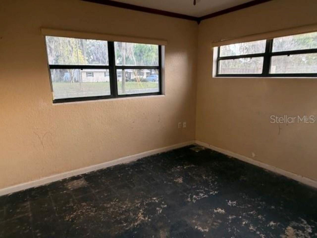 701 Madison Street , Tavares, FL 32778 Photo