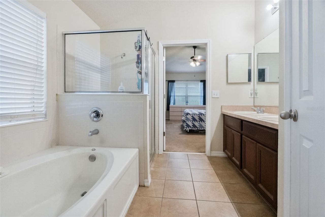 677 Seneca Trail, Saint Cloud, FL 34772 Photo