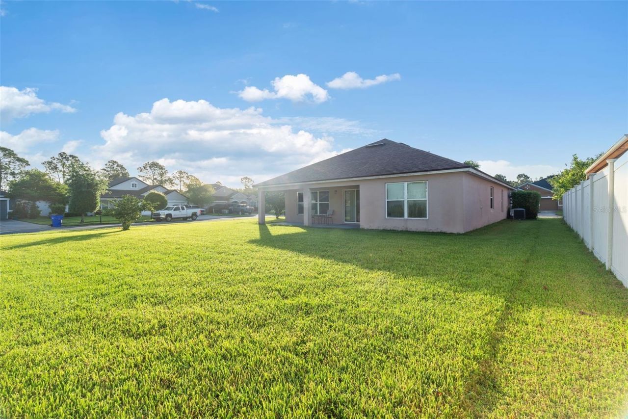 677 Seneca Trail, Saint Cloud, FL 34772 Photo