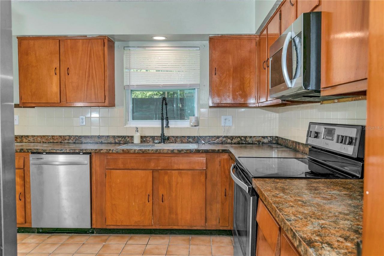 5410 NE 5th Street , Ocala, FL 34470 Photo