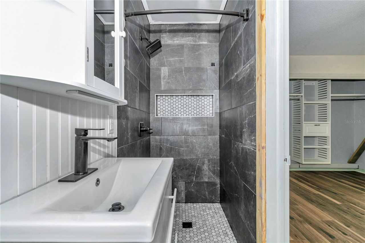 5410 NE 5th Street , Ocala, FL 34470 Photo