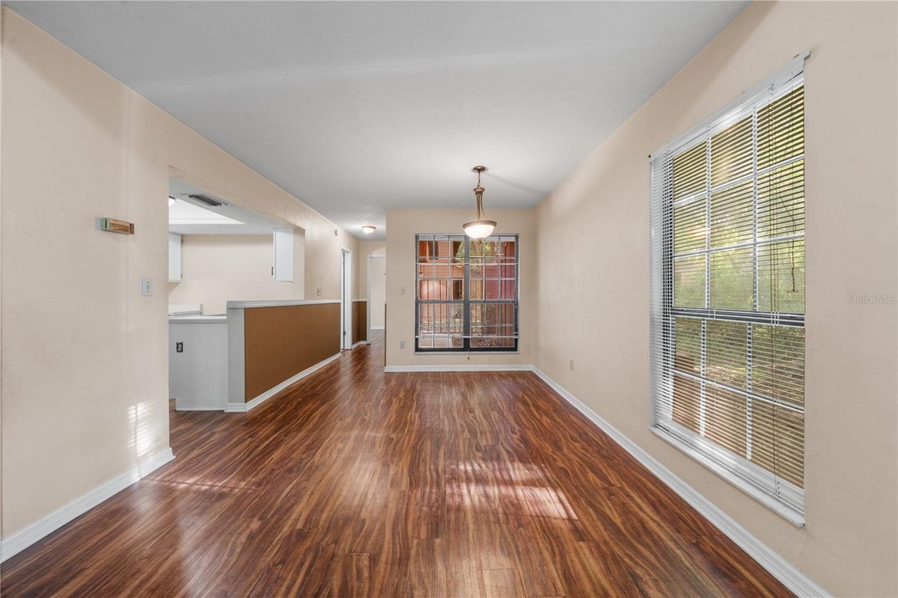 5701 SW 10th Place, Gainesville, FL 32607 Photo