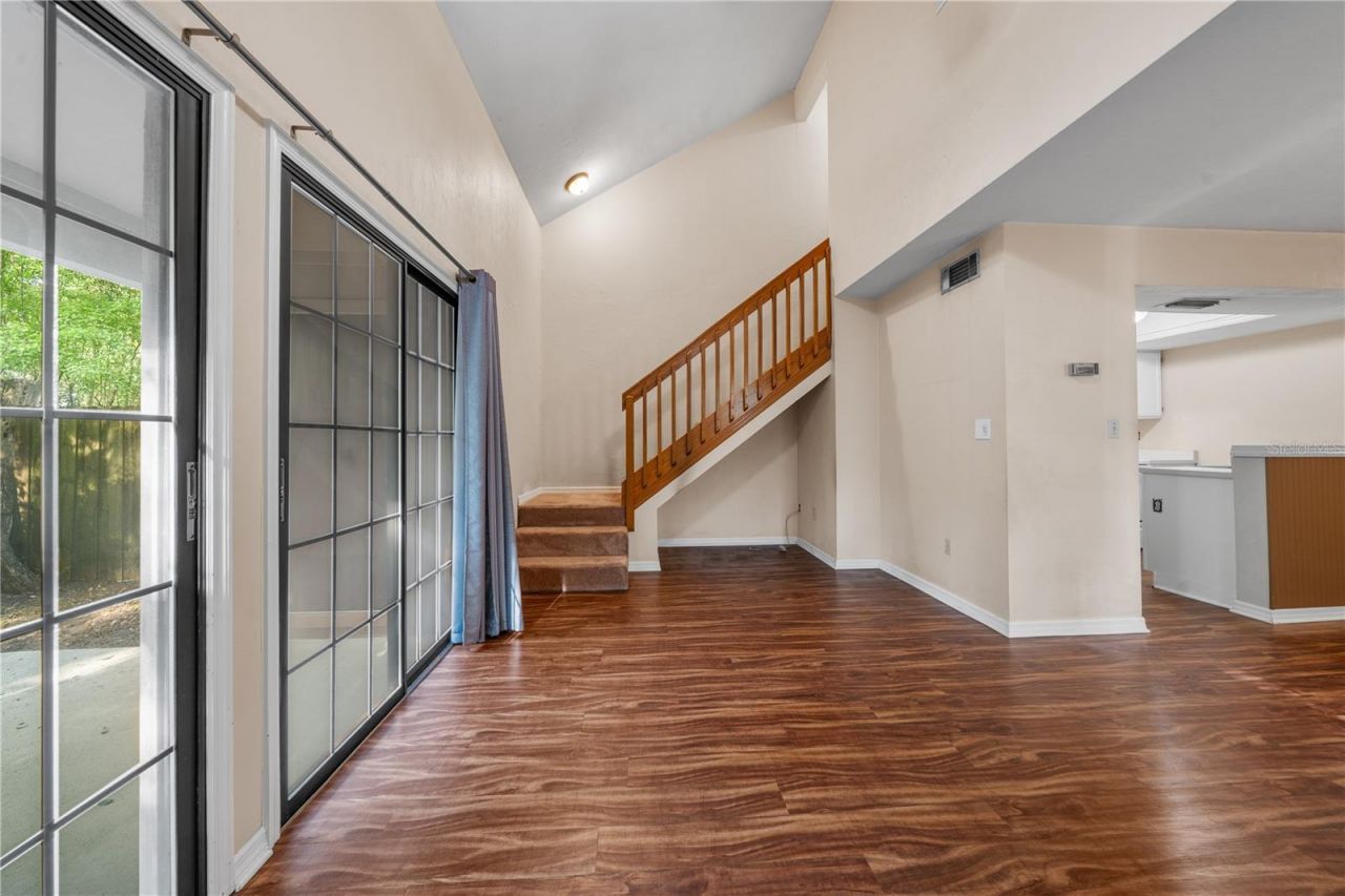 5701 SW 10th Place, Gainesville, FL 32607 Photo