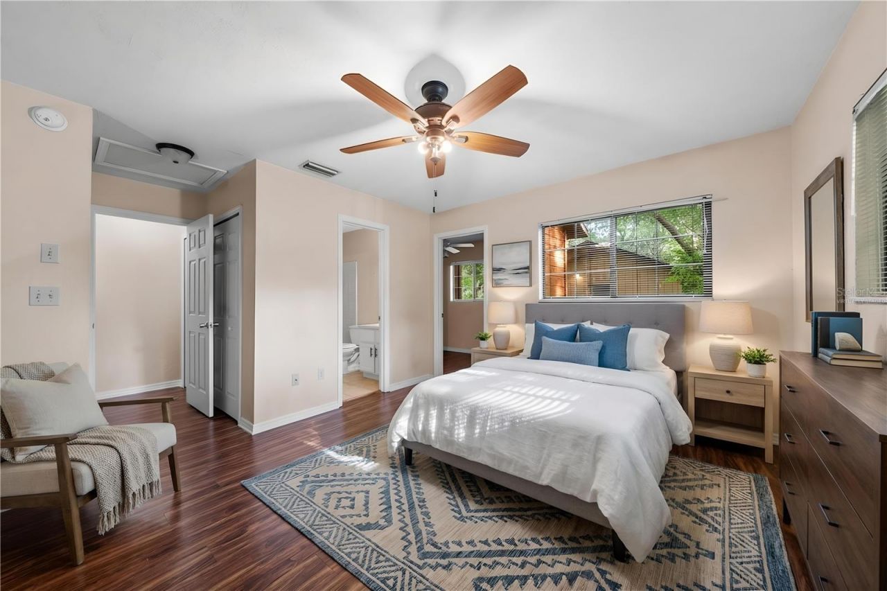 5701 SW 10th Place, Gainesville, FL 32607 Photo