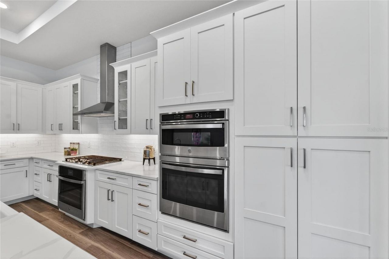 1071 Seagrape Drive , Ruskin, FL 33570 Photo