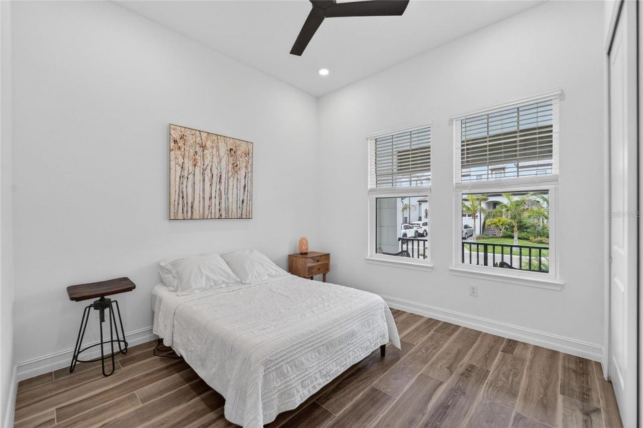 1071 Seagrape Drive , Ruskin, FL 33570 Photo