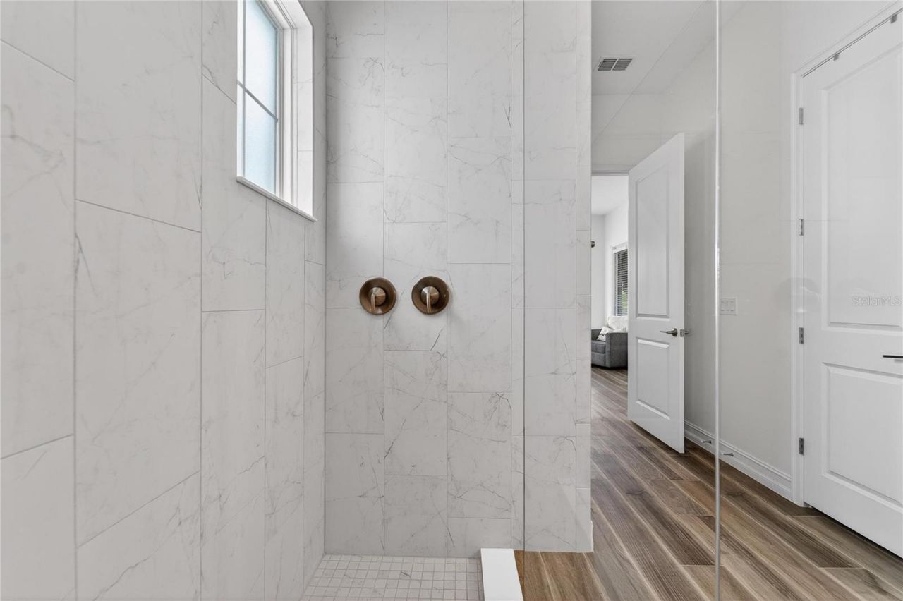 1071 Seagrape Drive , Ruskin, FL 33570 Photo