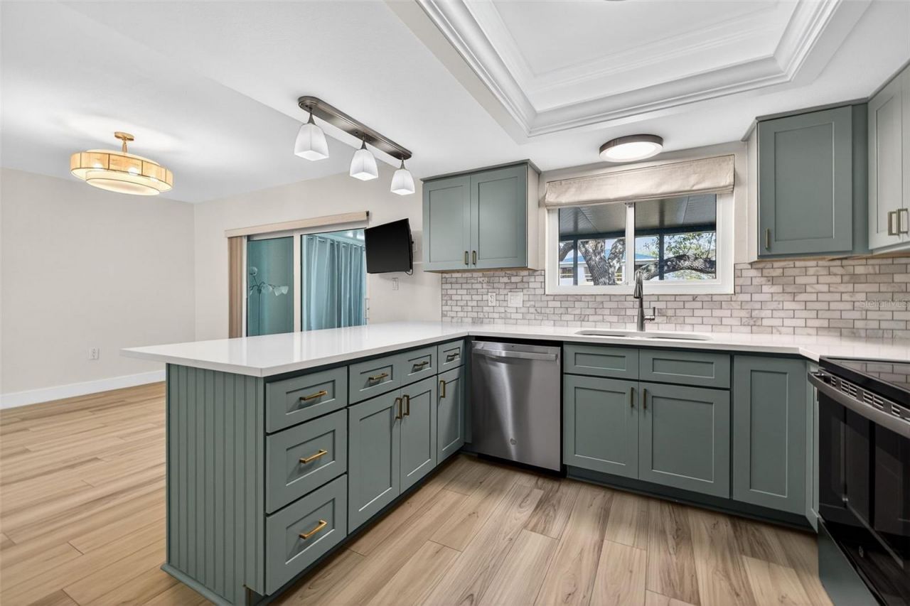 6257 Cape Hatteras Way Ne, Unit 5, Saint Petersburg, FL 33702 Photo