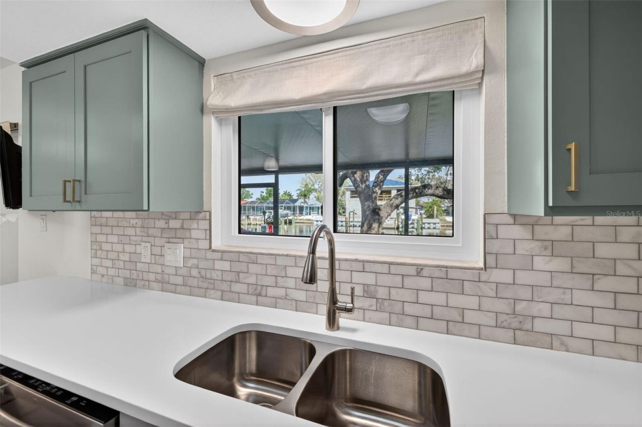 6257 Cape Hatteras Way Ne, Unit 5, Saint Petersburg, FL 33702 Photo