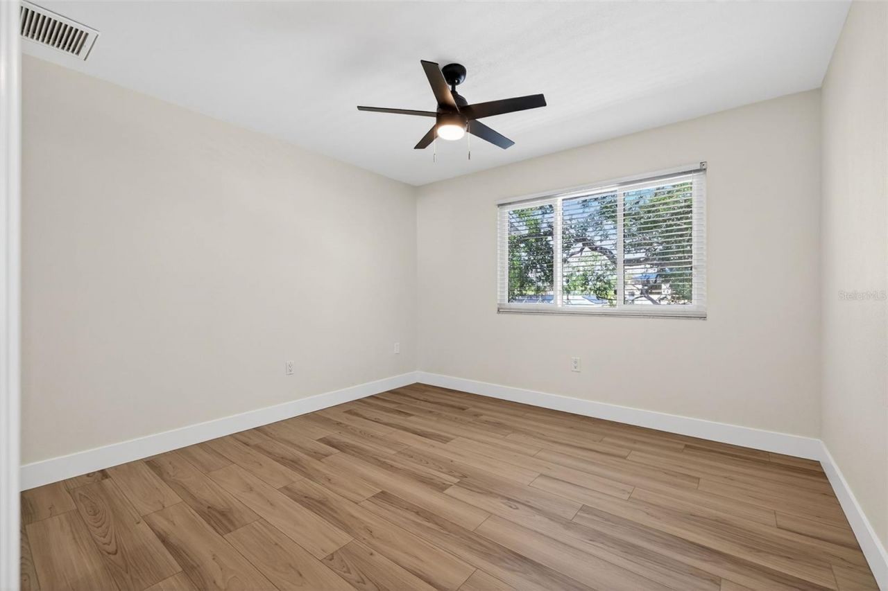 6257 Cape Hatteras Way Ne, Unit 5, Saint Petersburg, FL 33702 Photo