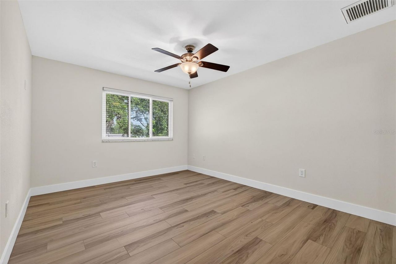 6257 Cape Hatteras Way Ne, Unit 5, Saint Petersburg, FL 33702 Photo