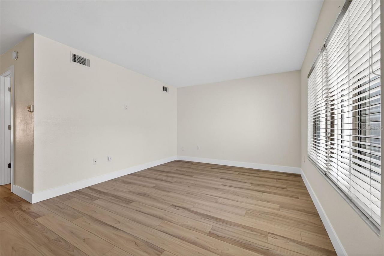 6257 Cape Hatteras Way Ne, Unit 5, Saint Petersburg, FL 33702 Photo