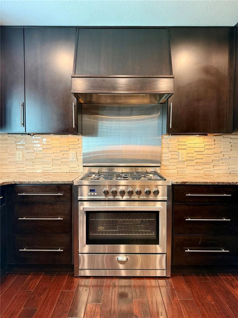 941 Norfolk Court , Longwood, FL 32750 Photo