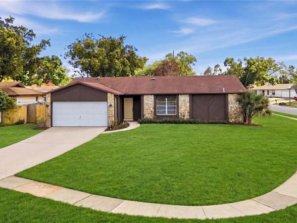 8040 TOWNE COURT, ORLANDO, FL 32818