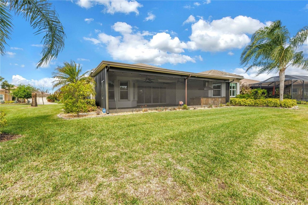 15939 Cape Coral Drive , Wimauma, FL 33598 Photo