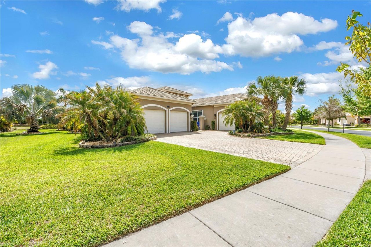 15939 Cape Coral Drive , Wimauma, FL 33598 Photo