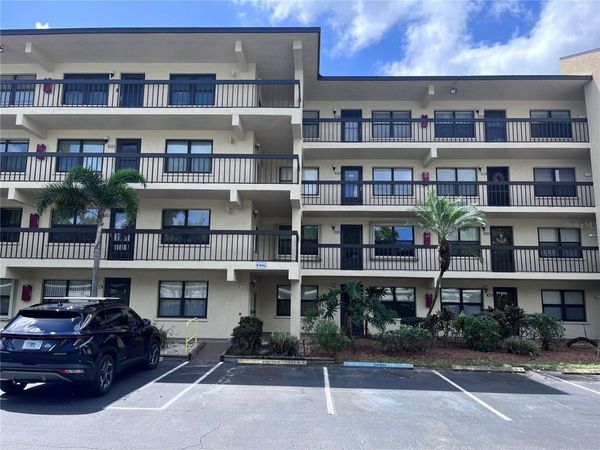 315 30TH AVENUE W, Unit B203, BRADENTON, FL 34205