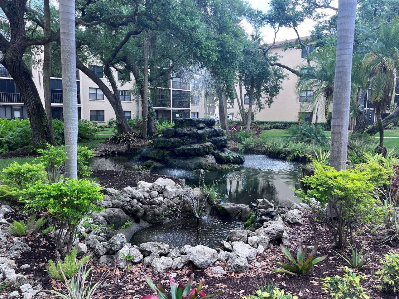 315 30th Avenue W, Unit B203, Bradenton, FL 34205 Photo