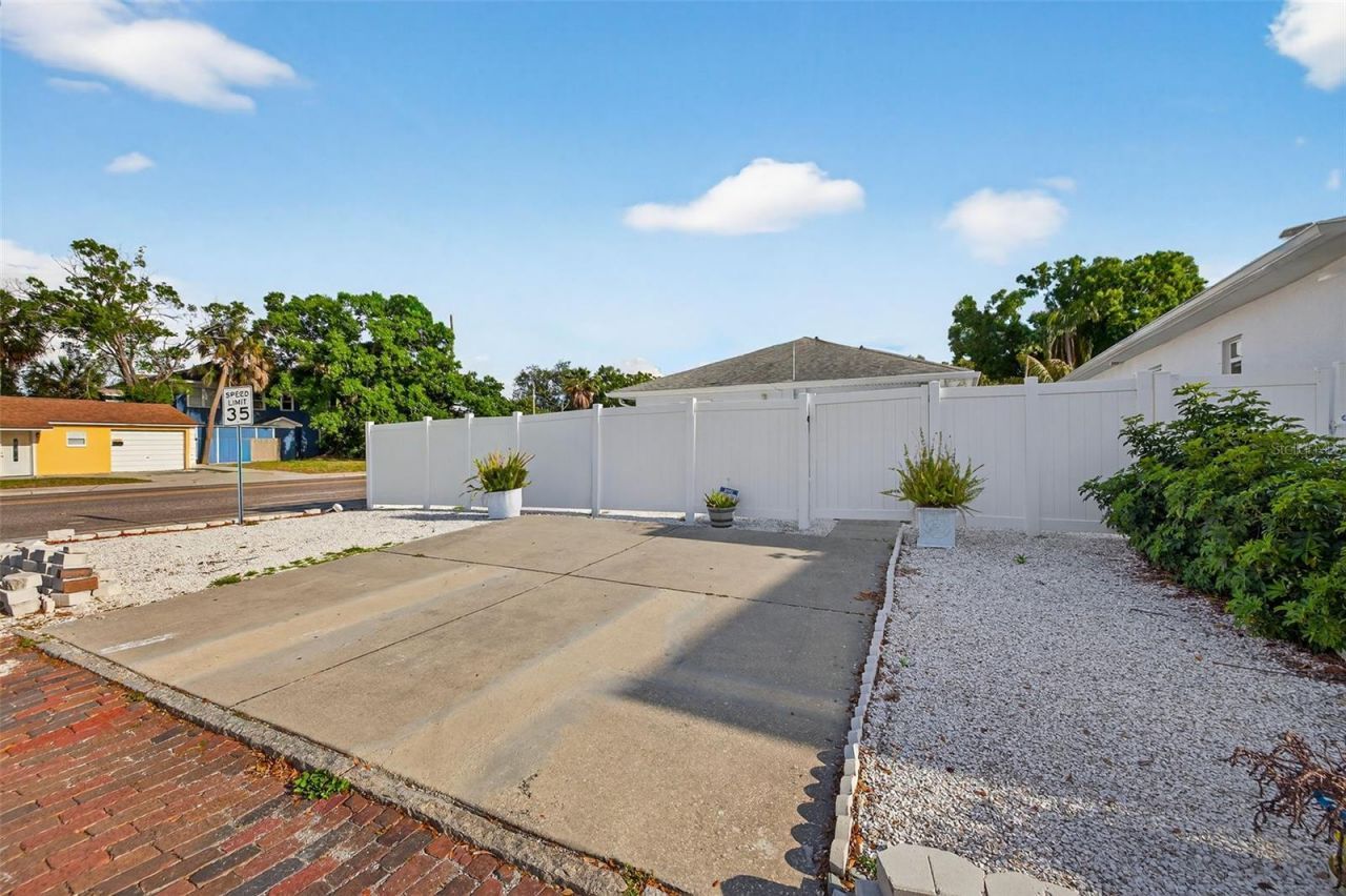 2801 2nd Avenue S, Saint Petersburg, FL 33712 Photo