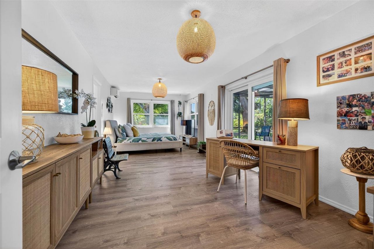 1760 75th Avenue N, Saint Petersburg, FL 33702 Photo