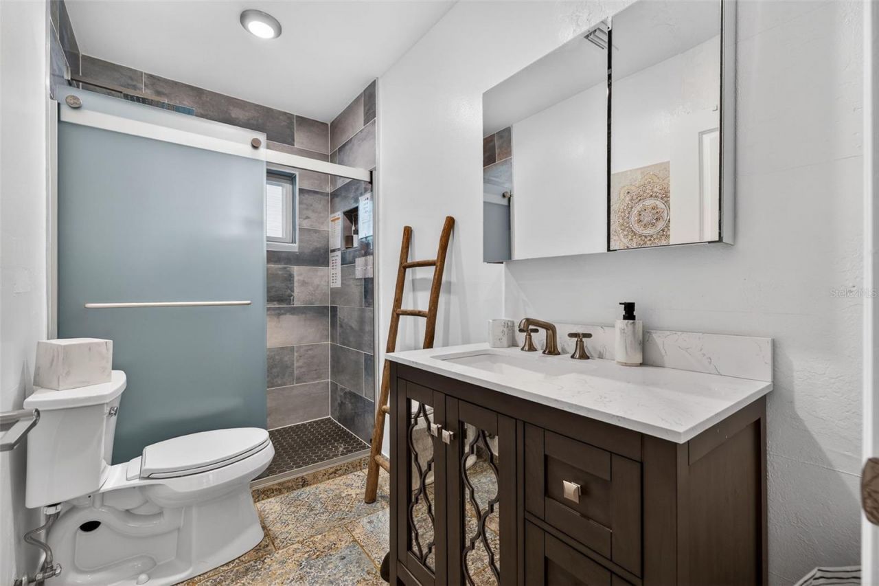 1760 75th Avenue N, Saint Petersburg, FL 33702 Photo