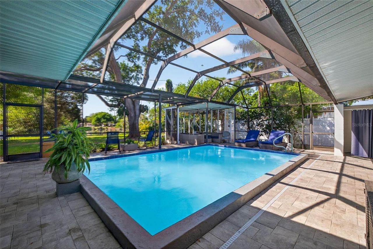 1760 75th Avenue N, Saint Petersburg, FL 33702 Photo