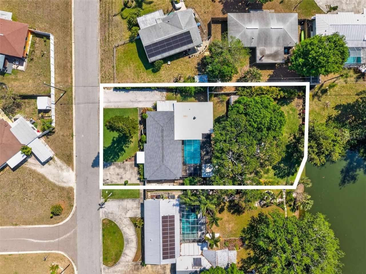 1760 75th Avenue N, Saint Petersburg, FL 33702 Photo