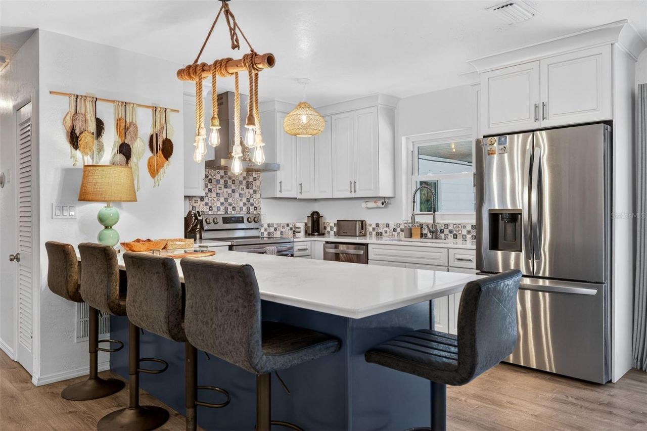 1760 75th Avenue N, Saint Petersburg, FL 33702 Photo