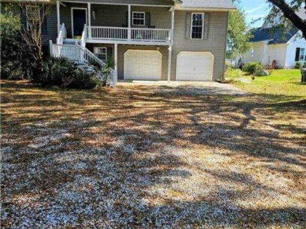 132 River Road , Midway, GA 31320