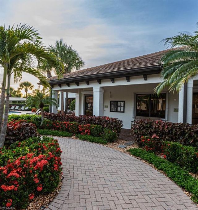 10539 Carolina Willow Dr , Fort Myers, FL 33913 Photo