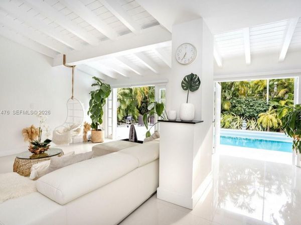 1418 Cordova St, Coral Gables, FL 33134