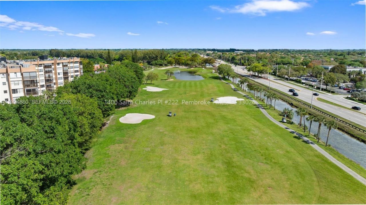 1400 Saint Charles Pl, Unit 222, Pembroke Pines, FL 33026 Photo