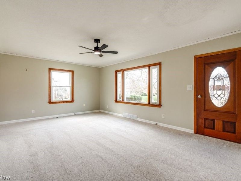 545 Hillman Road, Akron, OH 44312 Photo 16