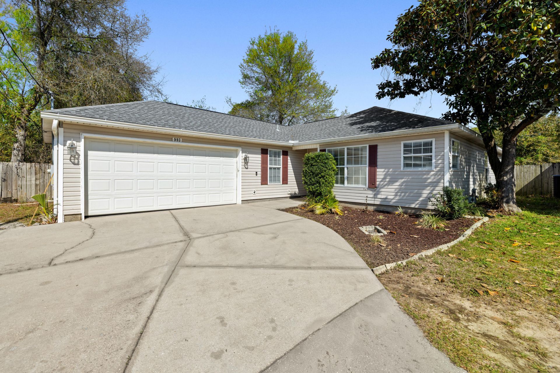 993 Kirkley Court, Fort Walton Beach, FL 32547 Main Photo