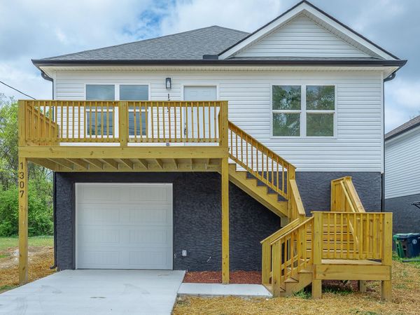 1307 Pleasant Street, Chattanooga, TN 37412
